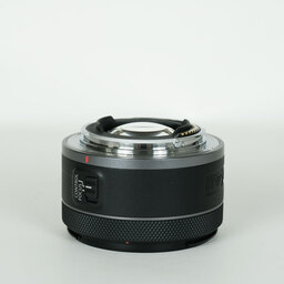 Canon RF16mm F2.8 STM