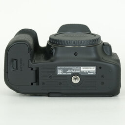 Canon EOS 90D