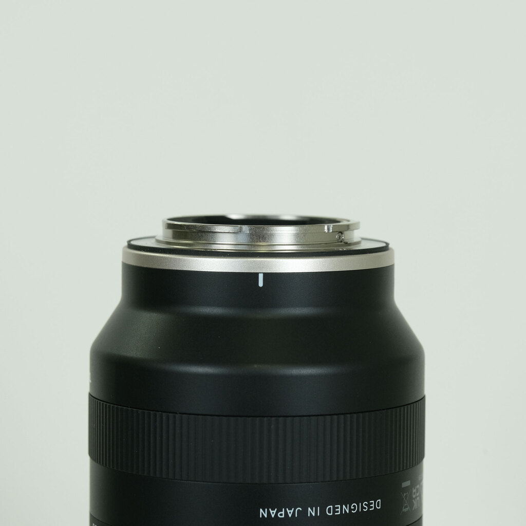 TAMRON 70-300mm F/4.5-6.3 Di III RXD (Model A047) [ソニーE用]