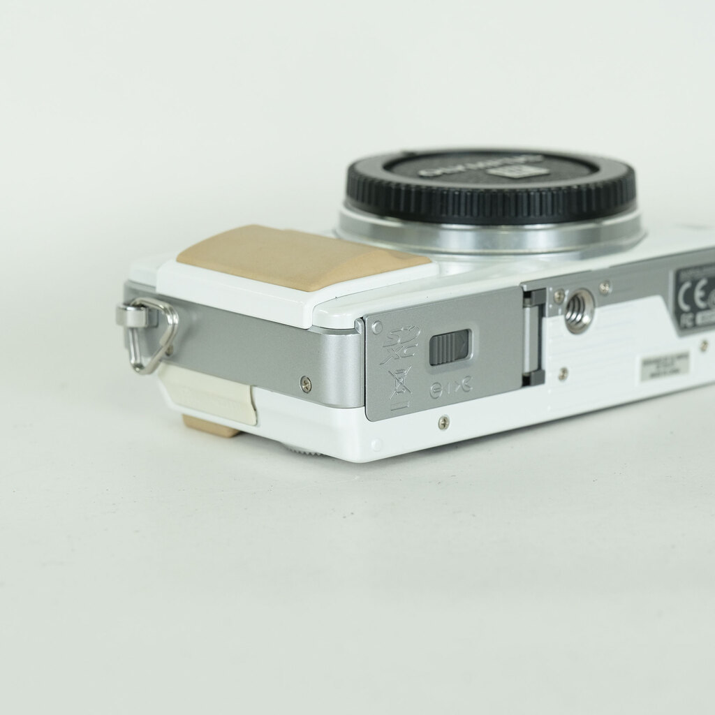OLYMPUS PEN mini E-PM2 ボディ ホワイト