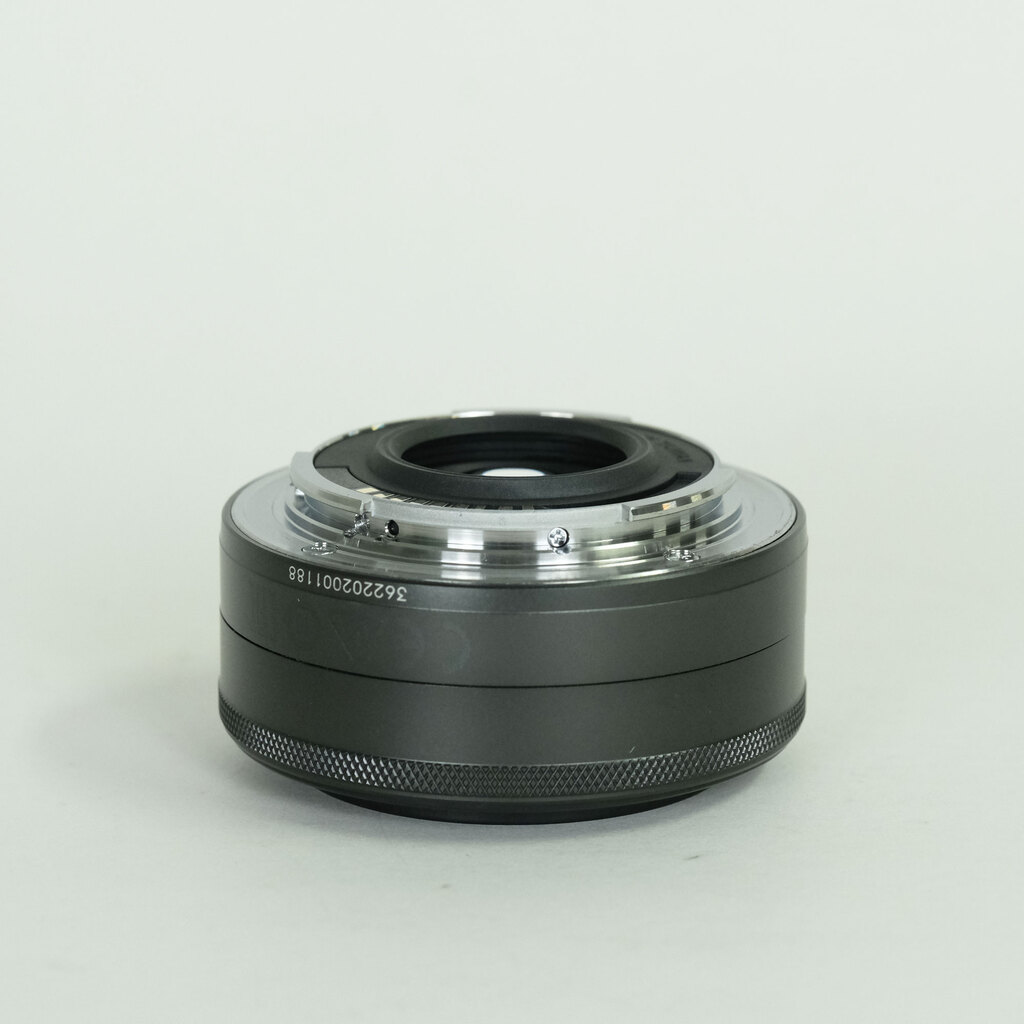 Canon EF-M22mm F2 STM Canon EF-M22mm F2 STM