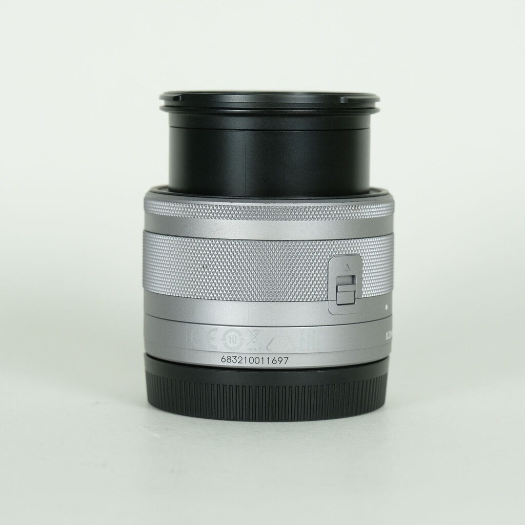 Canon EF-M15-45mm F3.5-6.3 IS STM