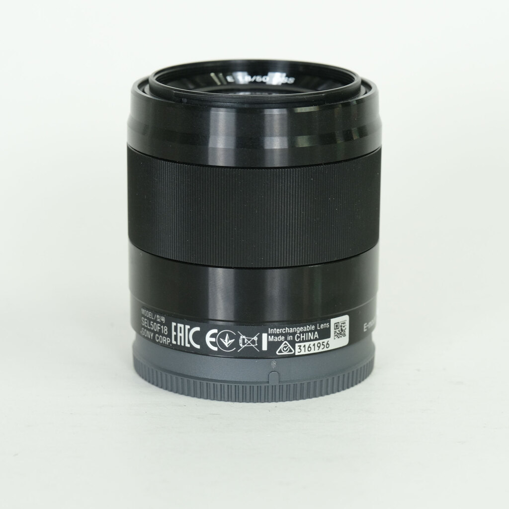 SONY E 50mm F1.8 OSS SEL50F18