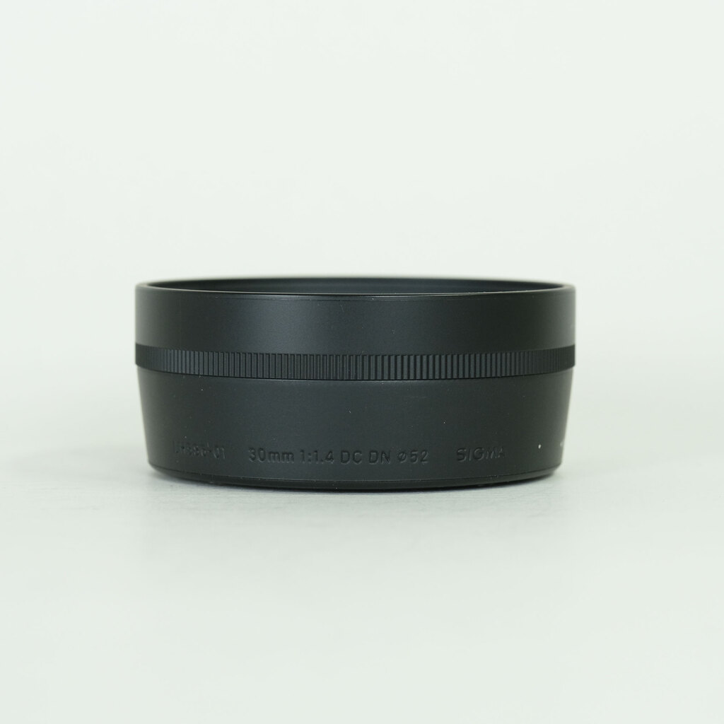 SIGMA 30mm F1.4 DC DN｜Contemporary [キヤノンM用]