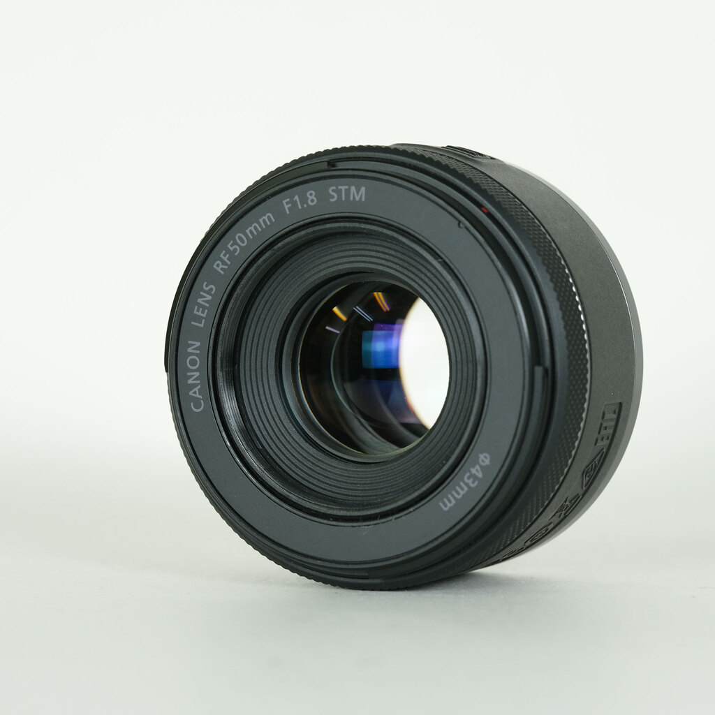 Canon RF50mm F1.8 STM