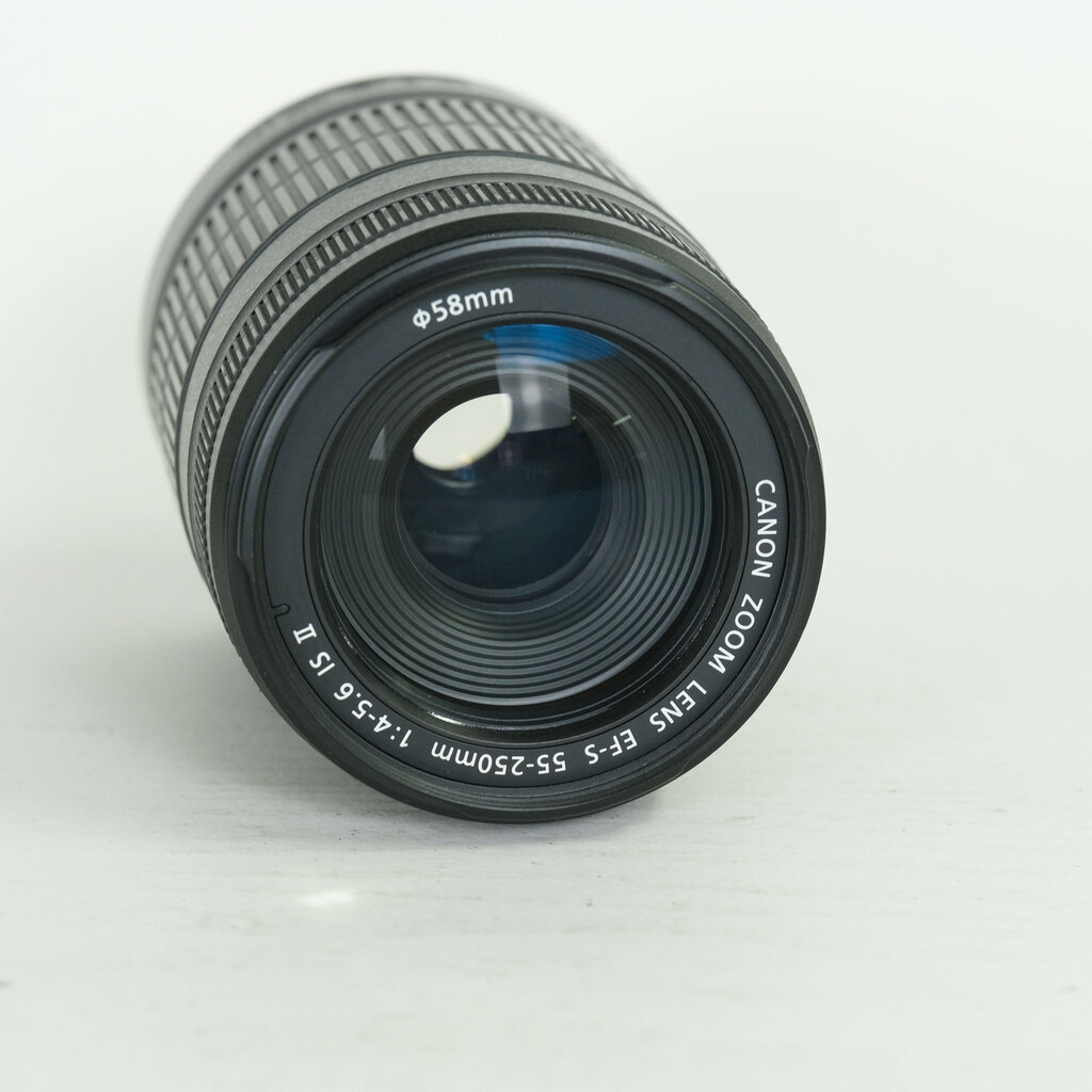 Canon EF-S55-250mm F4-5.6 IS II Canon EF-S55-250mm F4-5.6 IS II