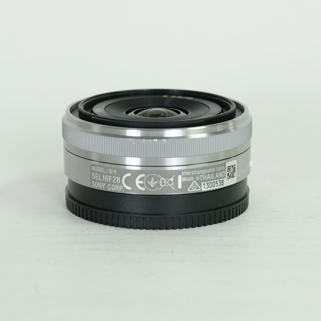 SONY E 16mm F2.8 SEL16F28