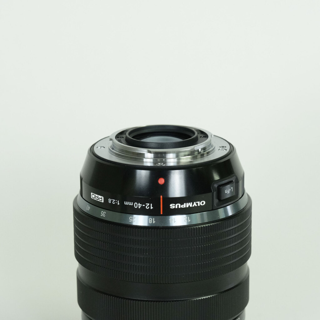 OLYMPUS M.ZUIKO DIGITAL ED 12-40mm F2.8 PRO
