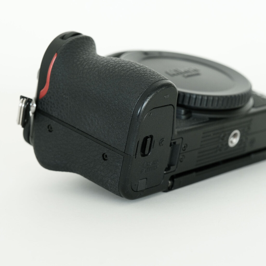 Nikon Z50の出品 | ONE SCENE（ワンシーン）