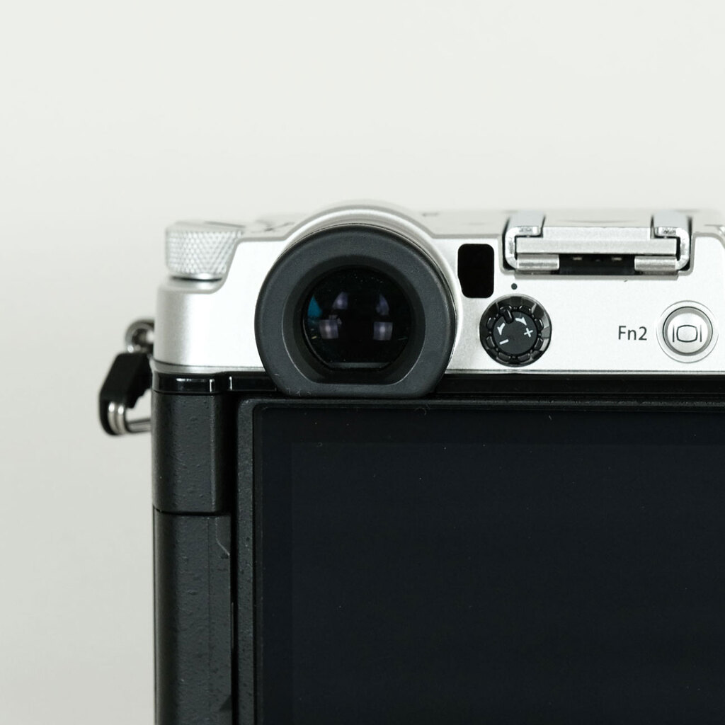 OLYMPUS PEN-F