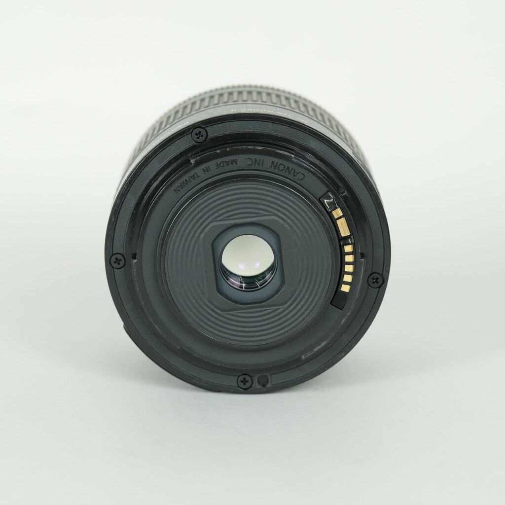 Canon EF-S18-55mm F4-5.6 IS STM