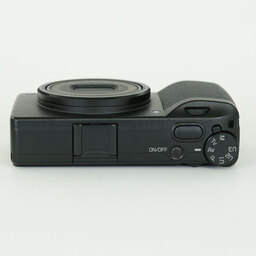 RICOH GR III