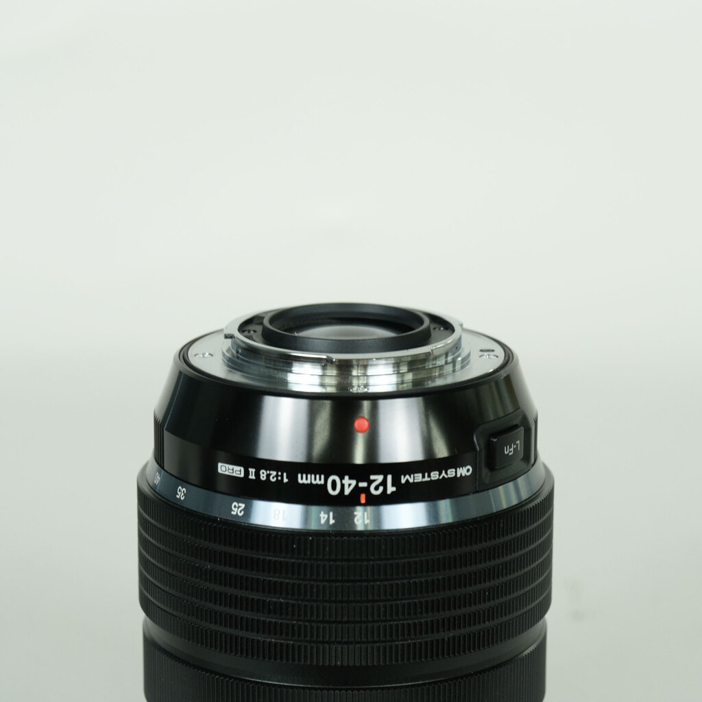 OLYMPUS M.ZUIKO DIGITAL ED 12-40mm F2.8 PRO II