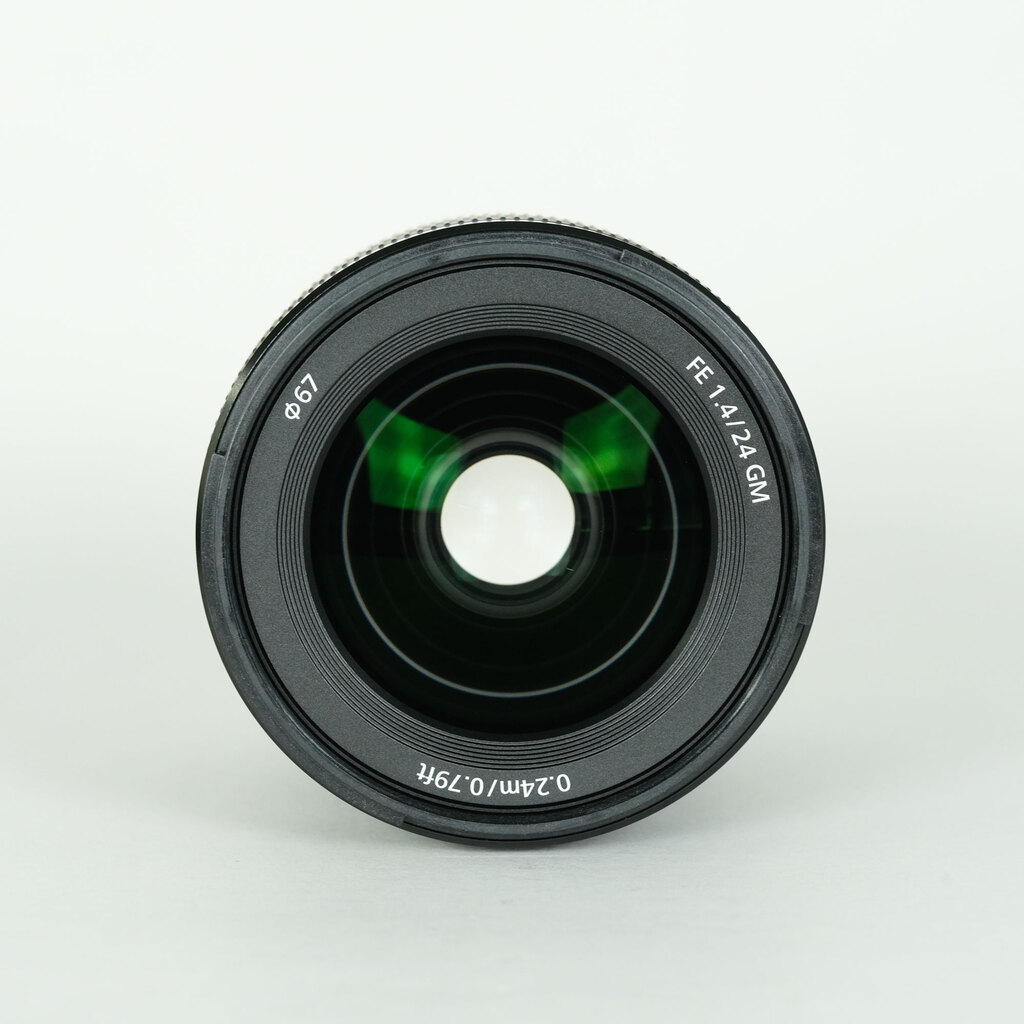 SONY FE 24mm F1.4 GM SEL24F14GMの出品 | ONE SCENE（ワンシーン）