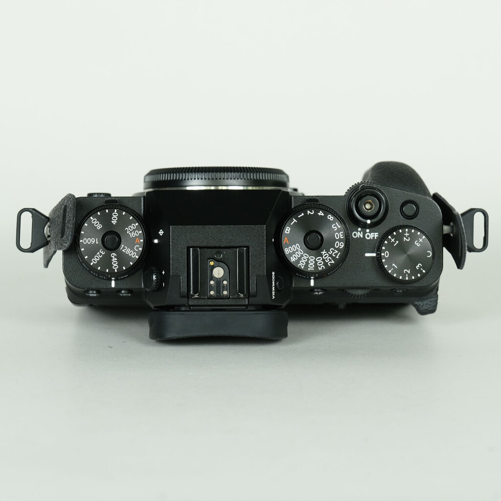 FUJIFILM X-T4