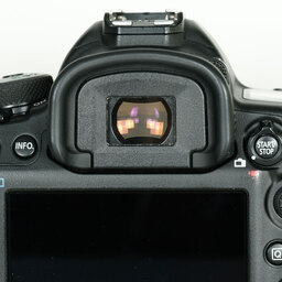 Canon EOS 5D Mark IV