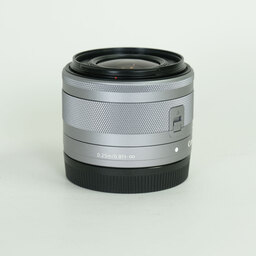 Canon EF-M15-45mm F3.5-6.3 IS STM Canon EF-M15-45mm F3.5-6.3 IS STM