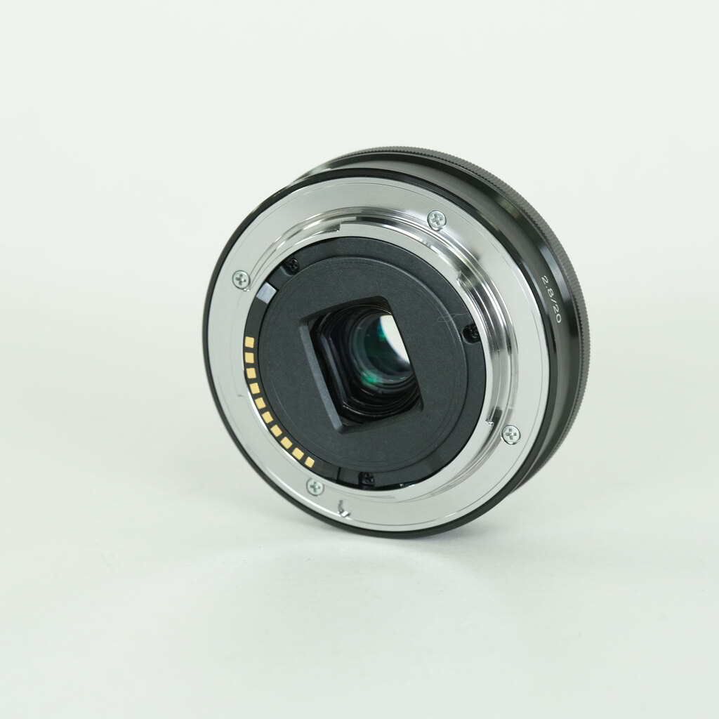 SONY E 20mm F2.8 SEL20F28