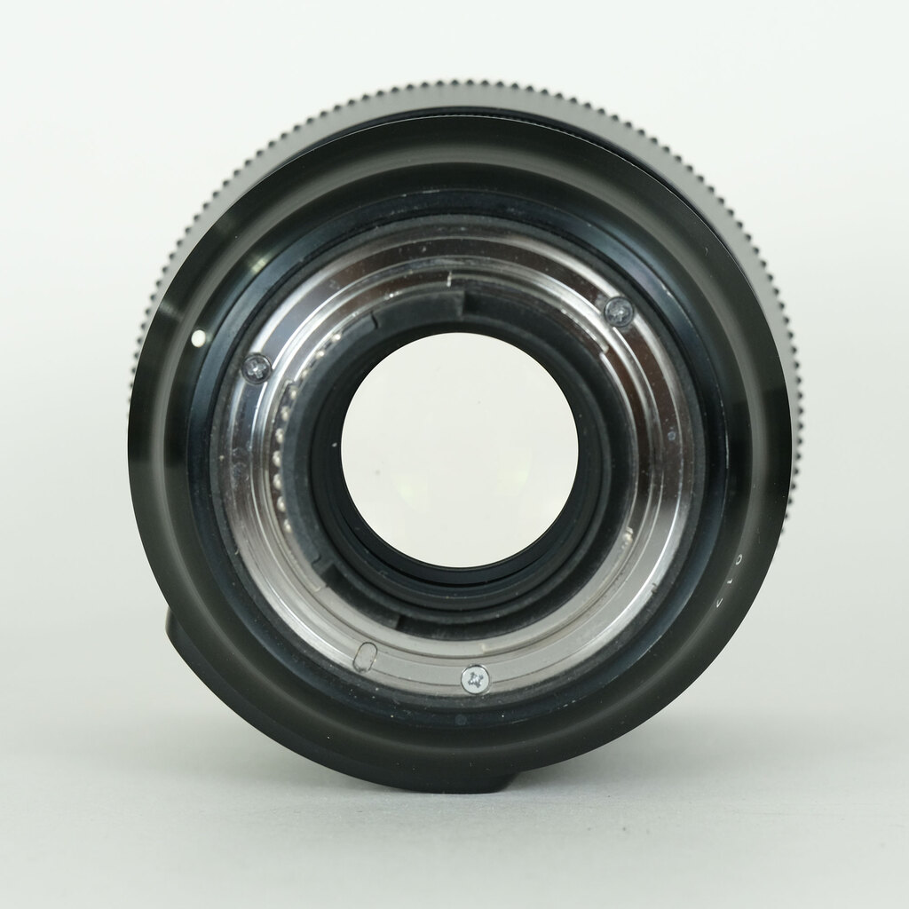 SIGMA 135mm F1.8 DG HSM｜Art [ニコンF用]