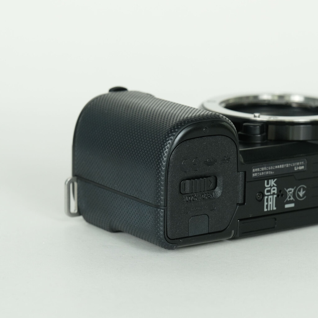SONY VLOGCAM ZV-E10 SONY VLOGCAM ZV-E10