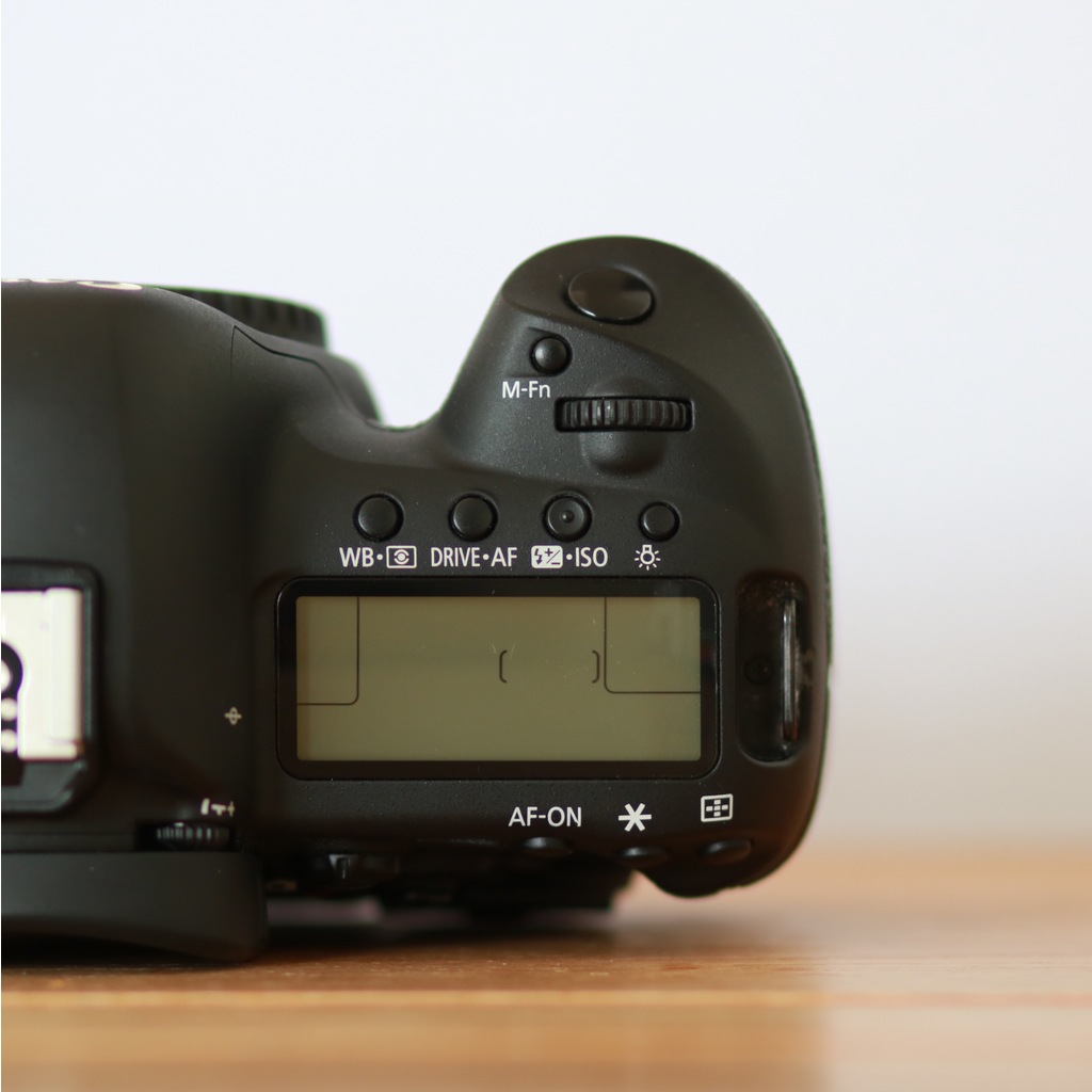 Canon EOS 5D Mark IV