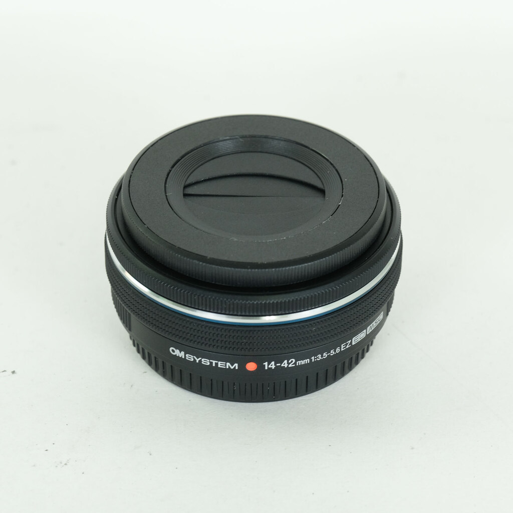 OLYMPUS M.ZUIKO DIGITAL ED 14-42mm F3.5-5.6 EZ ブラック