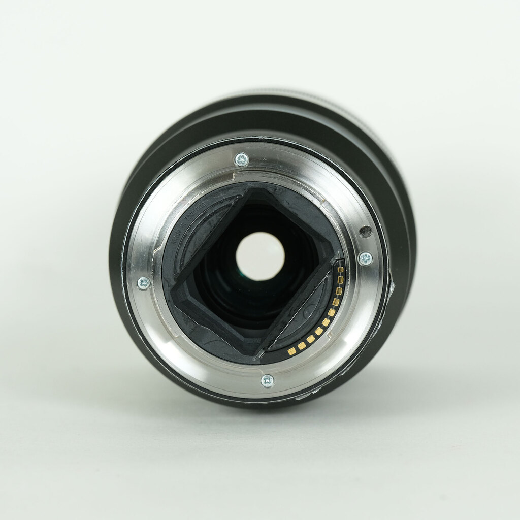 SONY FE 90mm F2.8 Macro G OSS SEL90M28G SONY FE 90mm F2.8 Macro G OSS SEL90M28G