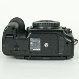 Nikon D500