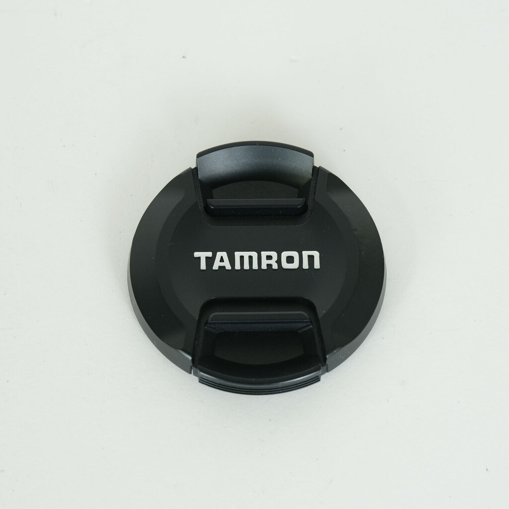 TAMRON 18-200mm F3.5-6.3 DiII VC/Model B018E（キヤノンEF用）