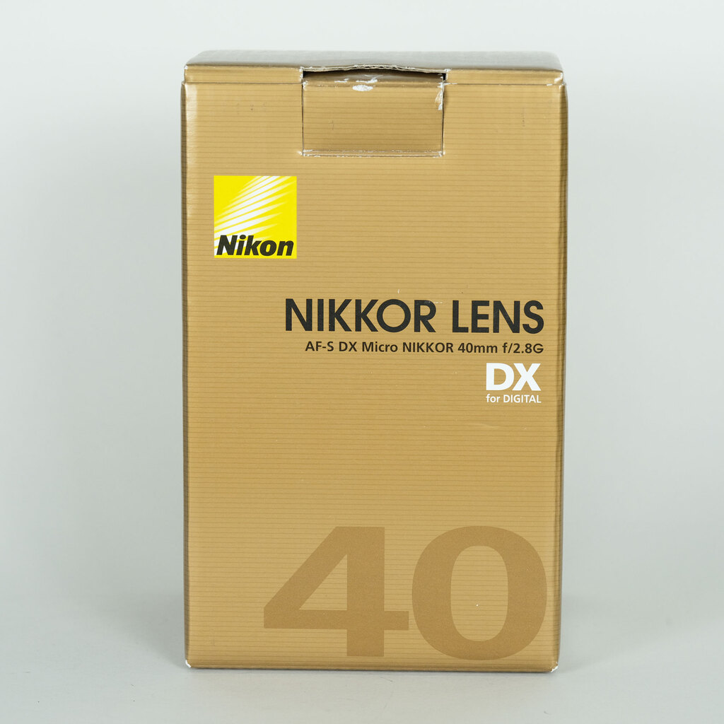 Nikon AF-S DX Micro NIKKOR 40mm f/2.8G
