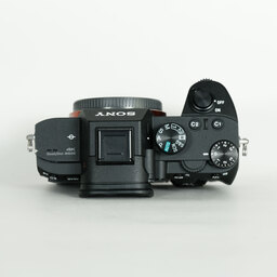 SONY α7 III(ILCE-7M3) SONY α7 III(ILCE-7M3)