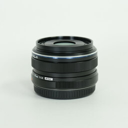 OLYMPUS M.ZUIKO DIGITAL 17mm F1.8