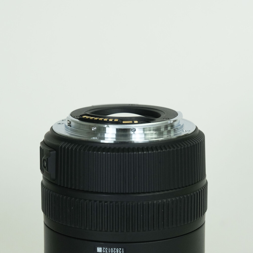 SIGMA 8-16mm F4.5-5.6DC HSM (キヤノンEF用)