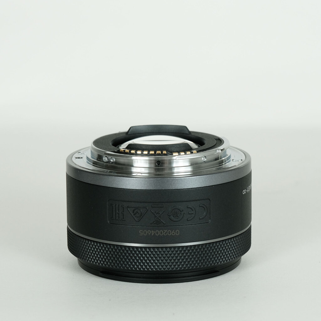 Canon RF16mm F2.8 STM