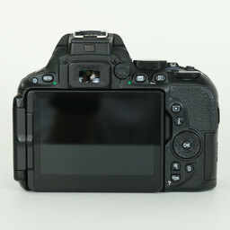 Nikon D5500