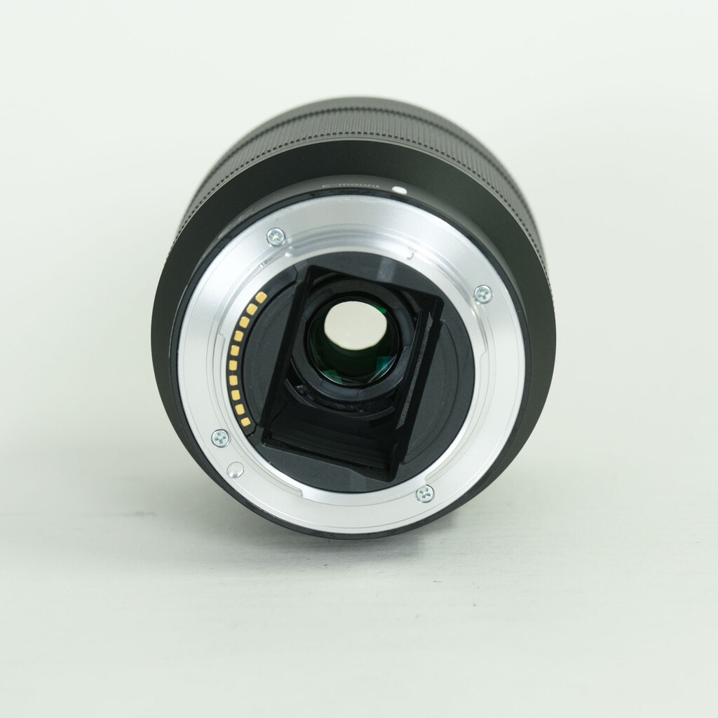 SONY FE 28-70mm F3.5-5.6 OSS SEL2870