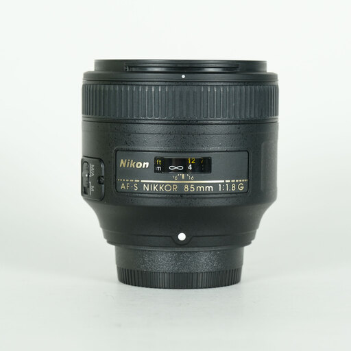 Nikon AF-S NIKKOR 85mm f/1.8Gを徹底解説。作例からレビューまで