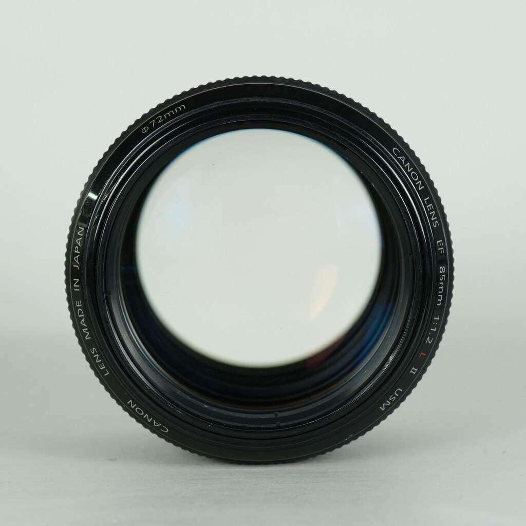 Canon EF85mm F1.2L II USMの出品 | ONE SCENE（ワンシーン）