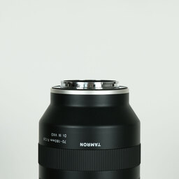 TAMRON 70-180mm F/2.8 Di III VXD (Model A056) [ ソニーE用 ]
