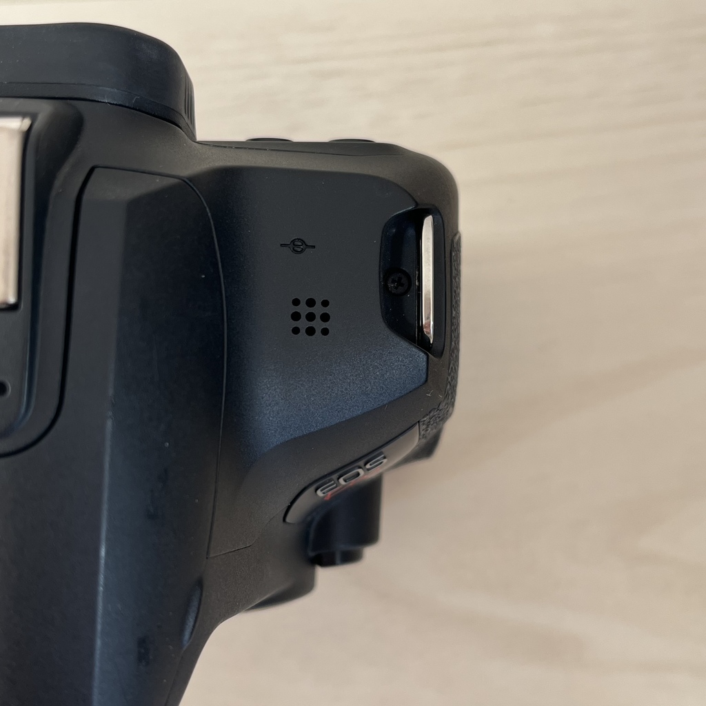 Canon EOS Kiss X10i Canon EOS Kiss X10i