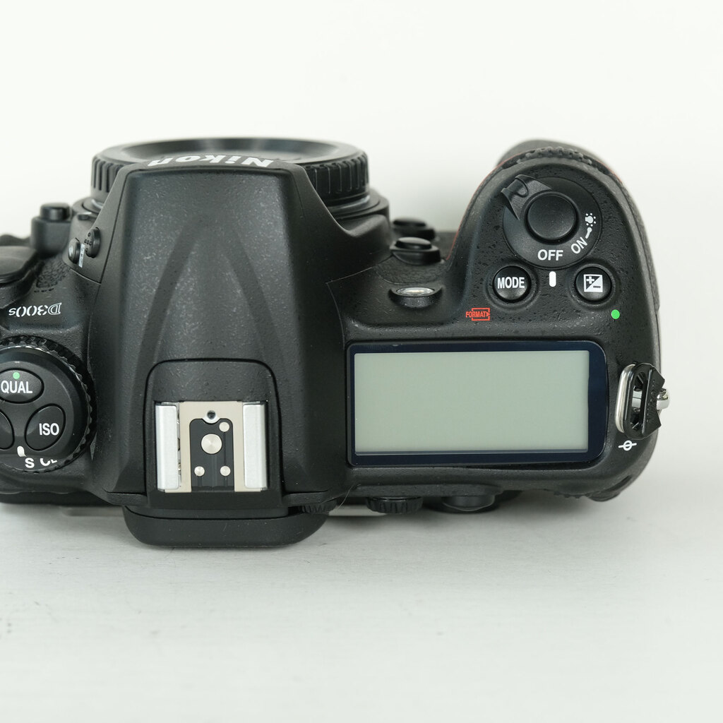 Nikon D300S ボディの出品 | ONE SCENE（ワンシーン）