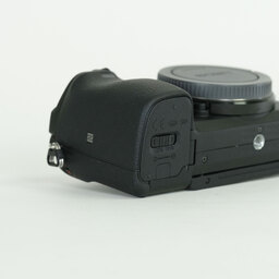 SONY α6400（ILCE-6400）