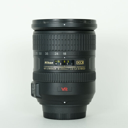 Nikon AF-S DX VR Zoom-Nikkor 18-200mm F3.5-5.6G IF-ED
