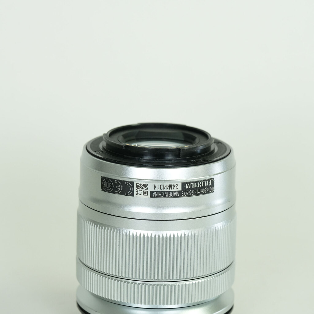 FUJIFILM フジノン XC16-50mm F3.5-5.6 OIS シルバー FUJIFILM フジノン XC16-50mm F3.5-5.6 OIS シルバー