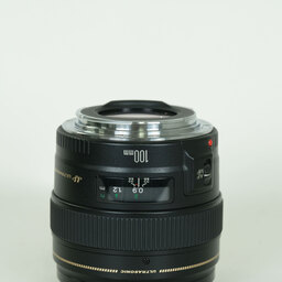 Canon EF100mm F2 USM