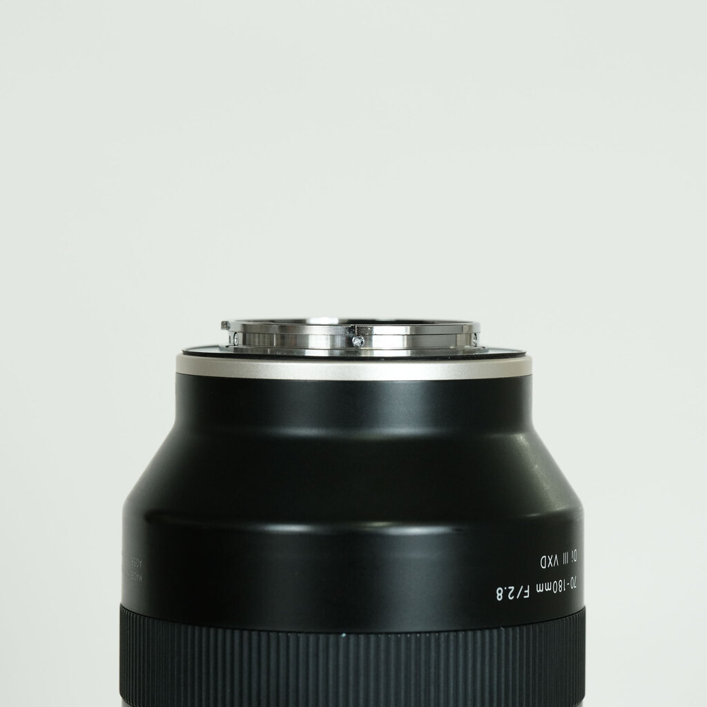 TAMRON 70-180mm F/2.8 Di III VXD (Model A056) [ ソニーE用 ]