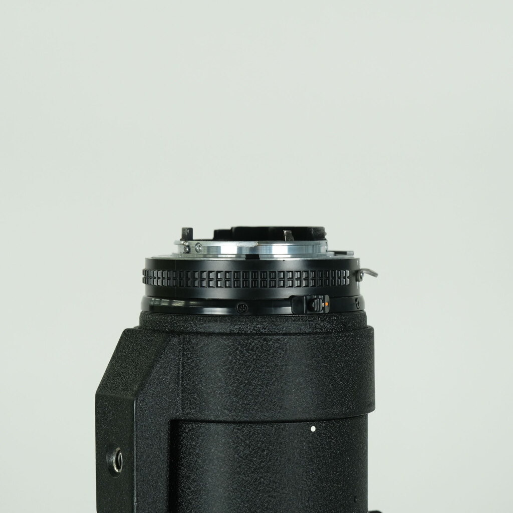 Nikon AF NIKKOR 300mm F4 ED IFの出品 | ONE SCENE（ワンシーン）