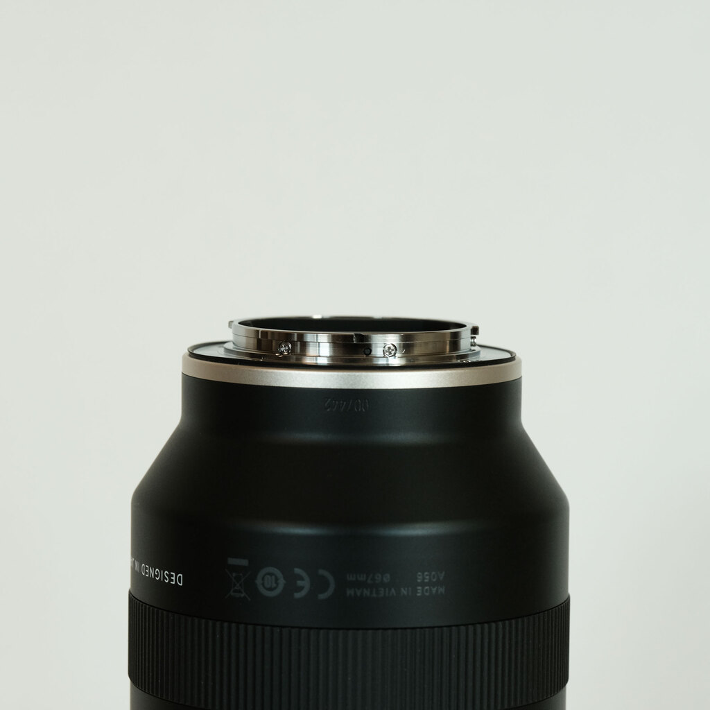TAMRON 70-180mm F/2.8 Di III VXD (Model A056) [ ソニーE用 ]