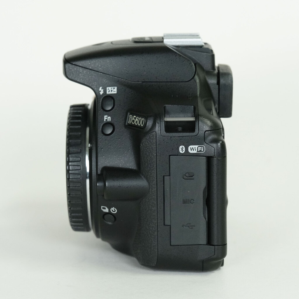 Nikon D5600