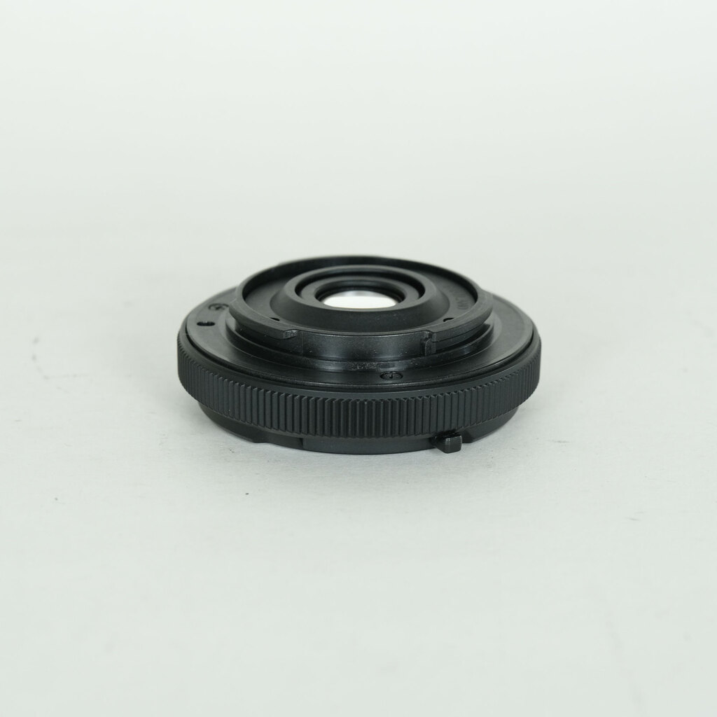 OLYMPUS フィッシュアイボディキャップレンズ(9mm F8.0 FISHEYE) BCL-0980 ブラック OLYMPUS フィッシュアイボディキャップレンズ(9mm F8.0 FISHEYE) BCL-0980 ブラック